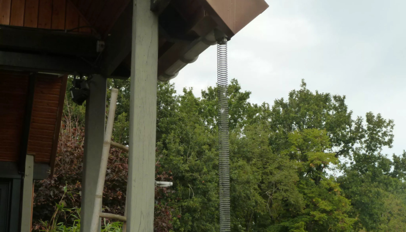 Où acheter un ressort en inox pour sa chaîne de pluie ?